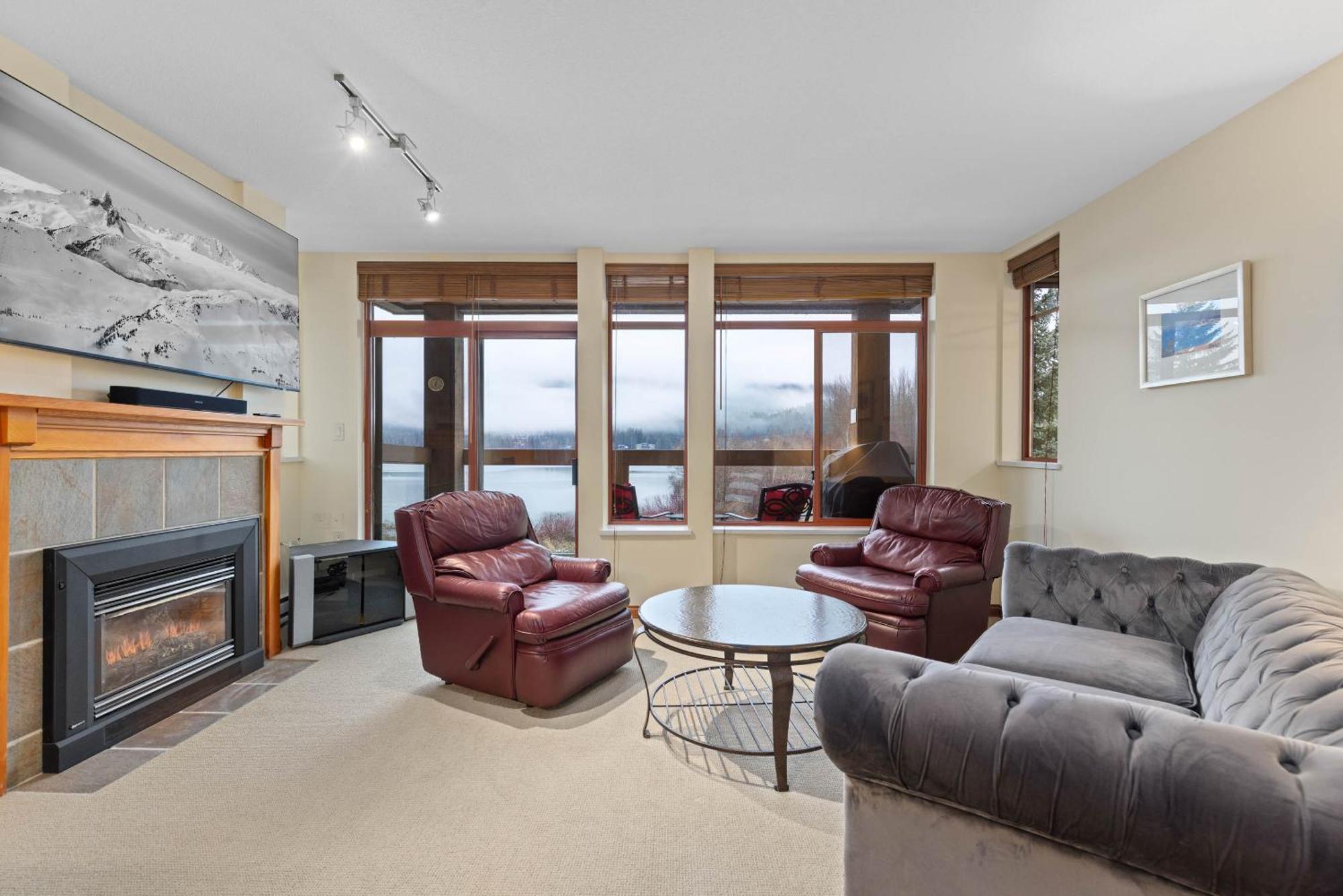 Nicklaus North - Clubhouse By Premier Whistler